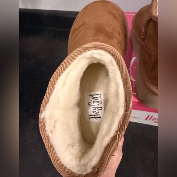 Corkys Tan Ankle Boots - Picture 2 of 4